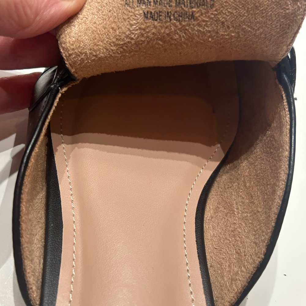 Cushionaire Black Vegan Leather Slide Loafers with Gold Bit Size 9.5 NWOT - Picture 2 of 9